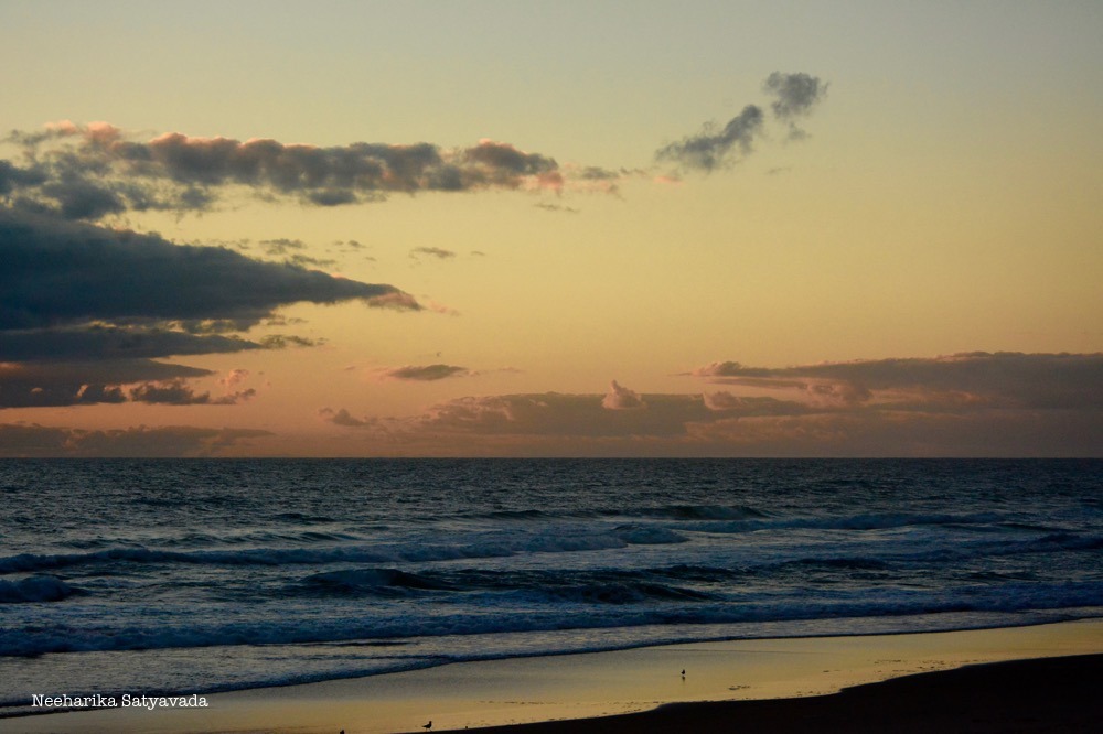 sunrise_beach_clouds_goldcoast