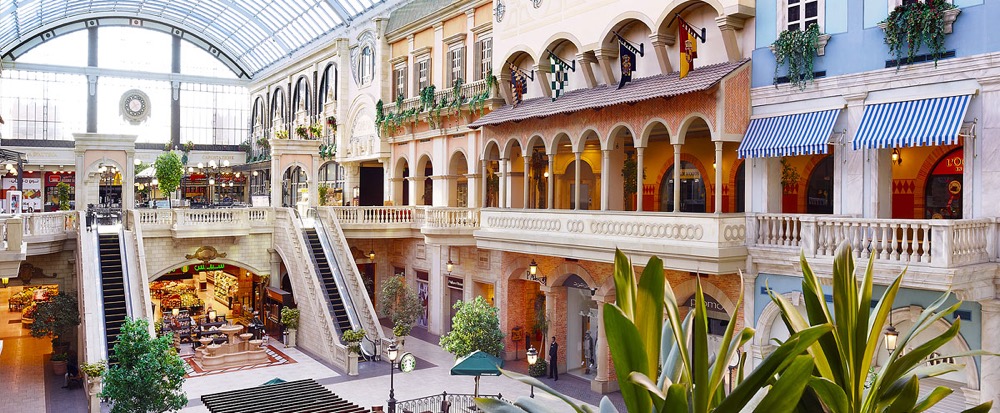 Mercato Mall.jpg