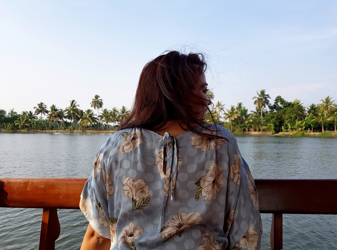 Alleppey Houseboat_Kerala Blog Express_Neeharika Satyavada